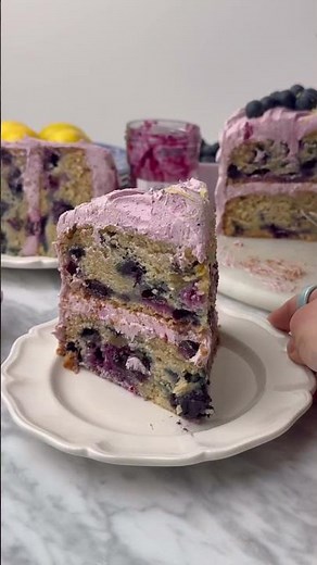 Moist & Fluffy One Bowl Vegan Lemon Blueberry Cake