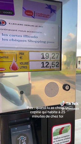 J’ai juré je suis à 60€ le plein de gazoile #pourtoi #trend #couple #station #foryou #fyp #gazoile