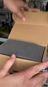 Trijicon Acog 4x32 Peso: 480 g Peso bruto: 728G Color: Negro Ampliación: 4x Lente objetiva diámetro: ACOG 32mm impulsado por la necesidad de fibra óptica sin baterías RMR punto rojo Operado por 1xCR2032 pila de botón (no incluido) 20mm Fit carril del tejedor reajustable efecto del viento y ajuste de elevación RMR Red dot Ven con brillo ajustar clave de versión Desmarcar 1x mini-RMR Red dot Solo por $780.000 WhatsApp 3178541802 | Comando Tóxico