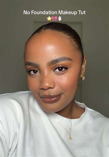 No Foundation Makeup Tutorial: Perfecting Concealer Techniques