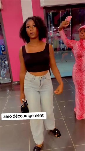 Vidéos de Amina971 (@amina.live3) avec son original - Djibril