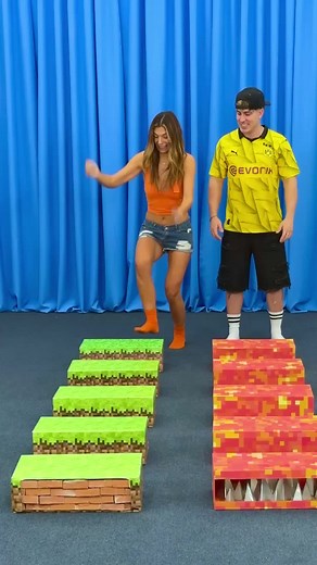 Reacción y pedido de ayuda: suscríbete y dale like