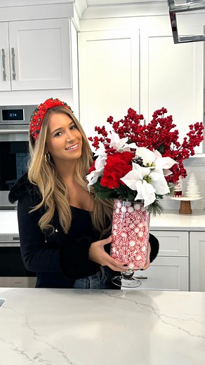 Happy November 1st🎅🏻🎄 love this easy Christmas diy vase idea!! So easy to make and looks so expensive! Got the florals from Michael’s but the dollar tree has great similar options also! #diychristmasvase #christmasdecor | Life With Mercedes