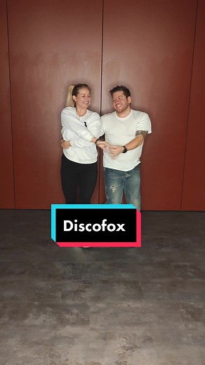 Learn the Discofox Armbreaker Dance | Words Don't Come Easy To Me