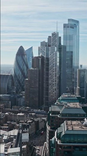 London: Stunning Drone Views of Thames, Tower Bridge & Big Ben