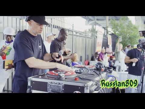 MAX GLAZER | REGGAE UNDER THE BRIDGE