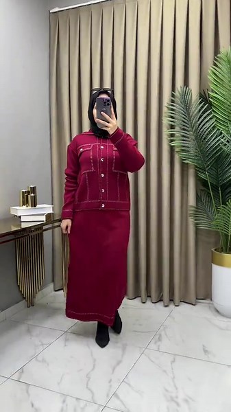 MELİS CEKETLİ TAKIM 5039 Standart beden ( 38/44 beden uyumlu) 1 . Sınıf Triko Ceket Boy 62 cm Etek