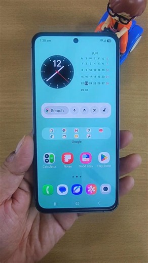 This Samsung Gesture Trick Will Blow Your Mind! 🤯 #smartphone #samsung #tech #shorts #securephone