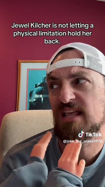 Jewel Kilcher is not letting a physical limitation hold her back. #jewel #hands #tinyhands #90s #funny