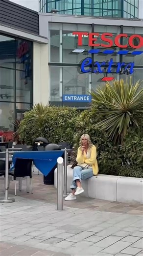 Spotted: Fresh Finds in Tesco’s Cleaning Section 🧽 I usually stick to online food shops with Tesco, so I rarely get the chance to browse — but today I hit the cleaning aisles and OMG… so much newness!I was buzzing to see more smaller brands popping up in store — like Wilton, Tallow & Ash — both doing fab eco laundry bits. Love seeing Tesco giving shelf space to the little guys! | Lynsey Queen Of Clean