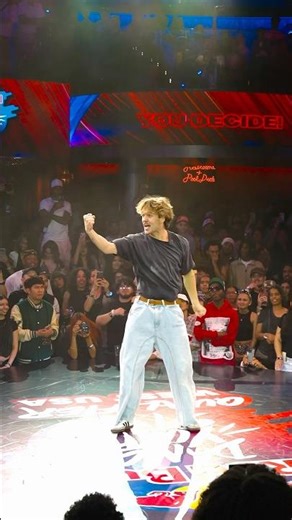 Vik White Redbull feisty round