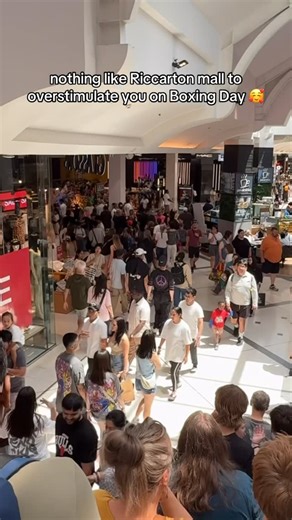 Mike Nicholas on Instagram: "it’s good to be home 😂 #chch #boxingday #riccartonmall #nz"