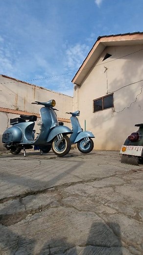 Let's ride and enjoy 🛵💨 #vespa #piaggio #scooter | Kie Pling