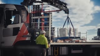 Don’t let powerlines mean lights out for you. Always check your surroundings when working on site. ⚠️ Download the Look Up and Live App today. #safety #Lookupandlive #construction | Ausgrid | Facebook