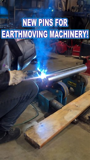 Making NEW Pins for Earthmoving Machinery🧑‍🏭 | Cutting Edge Engineering Australia