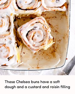 Chelsea Buns are a soft and fluffy brioche bun filled with raisins. Check out the recipe: https://cloudykitchen.com/blog/chelsea-buns/ | Cloudy Kitchen