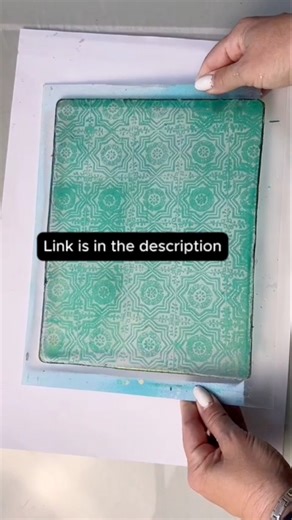 Ever feel like gel plate printmaking is more frustrating than fun? You’re not alone. But it doesn’t have to be that way.I’m opening up my Beginner and Beyond the Basics (Intermediate) Gel Plate Printmaking Courses soon,& right now you can grab a spot on the waitlist.👉 Why join the waitlist? • You’ll get a big discount on one or both courses. • You’ll be the first to know when registration opens. #gelprinting #gelplate https://www.bluelavaartacademy.com/fallwaitinglist | Jessica at Bluelavaart