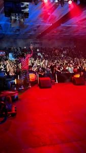 It’s Friday y’all I’m back à la casa and missing the audiences vibes, looking back on the past 2 weeks, I crossed paths with many people. We all left an in print on each other. Thanks for the good vibes, I’ll carry them with me, I hope that my energy and good vibes,will also have a positive impact on how you look at life. Believe in yourself and invest in your health, it’ll lead to a good place. It took me where I’m today. Peace one love ❤️🙏🏾😀💥🚀 and the saga continues | Fab Morvan