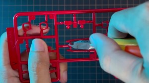 Incredible Assembly of a Highly Detailed Model Warrior