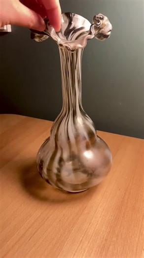 Vintage Murano Glass Vase – Handmade Italian Art Glass, 1960s