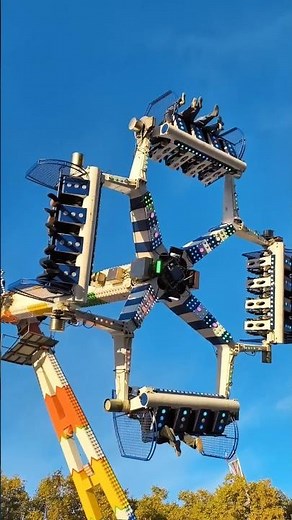 Manèges à sensations. Foire aux plaisirs, Bordeaux octobre 2025