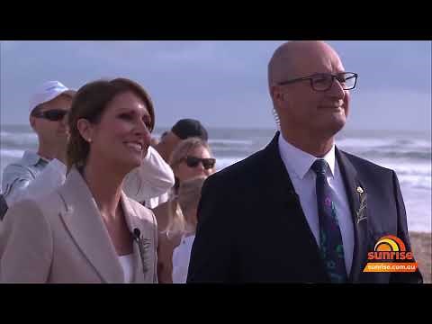 John Williamson - True Blue (Anzac day 2022) (Live on Sunrise)