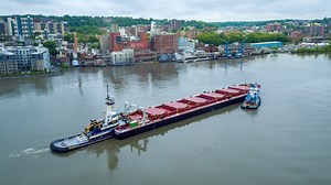 Domino® Sugar Yonkers Refinery Receives Maiden Delivery of Raw Sugar from the First New Oceangoing, Dry Cargo Barge of its Size Built in America in Nearly 20 Years