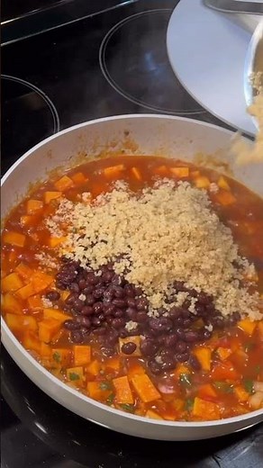 Fall's Best One-Pan Dinner: Sweet Potato & Black Bean Enchilada Skillet! 🍂🔥
