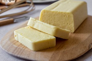 Bizcocho de dos ingredientes: una receta sin horno, sin harina y sin azúcar