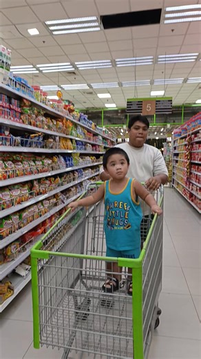 Napul an ug duwa sa WOF sa SM ug METRO, ari nalang pud mi sa grocery'han mag sakay2x 😂 | Jess L. Etoc