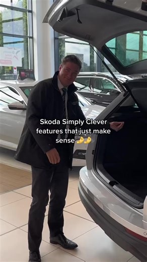 1M views · 2.5K reactions | Skoda Simply Clever features just make sense 奈 #skoda #skodasimplyclever #carhacks #cartips #makessense #chelaluna #itjustmakessense #randalstown #northernireland #belfast | John Mulholland Motor Group | Facebook