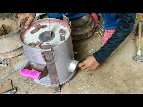 Amazing Sawdust Burning Metal Stove Making