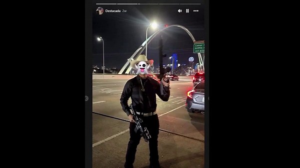 Video shows suspects opening fire from Dallas bridge on New Year's Eve