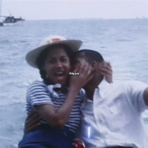 Sugar Ray Robinson │ Golden Brown - The Stranglers