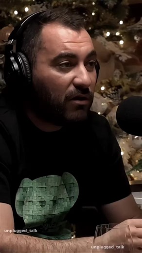 Revelionul cu Pescobar: Podcast despre tradiții și reflecții