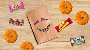 Starburst, Life Savers & Hubba Bubba Halloween Candy Variety - 255 Ct Bulk Bag
