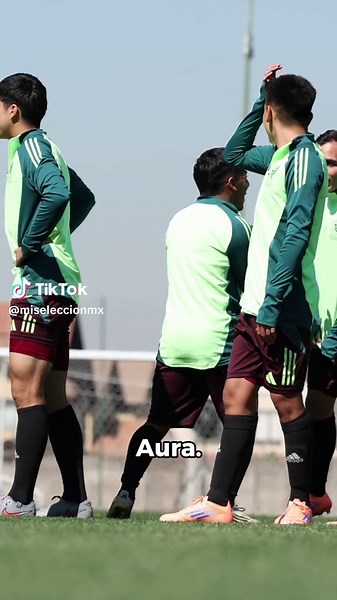 Selección Mexicana Sub 20: Montiel, Vargas y Mora en Acción