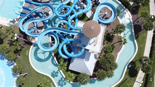  Make a Splash at Sun-N-Fun Lagoon!   Open Weekends Only Until...