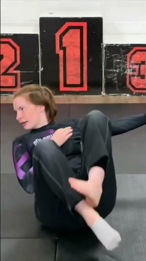 🥋 How to Do Backward Shoulder Rolls | BJJ Fundamentals | Heiho Dojo 🥋