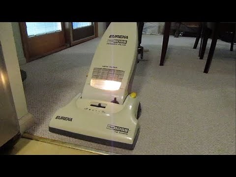 2002 Eureka The Boss Power Plus (2271A) Upright Vacuum Cleaner