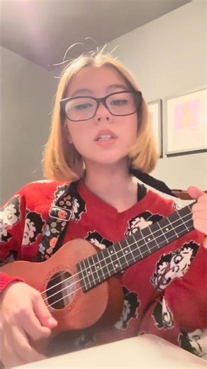 Record player 💿🌊🤢👗🌳