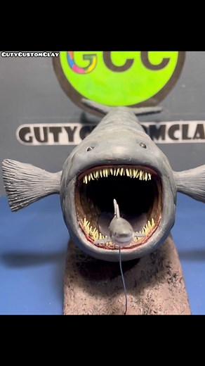 El Bloop y el Megalodón: Esculturas de Plastilina