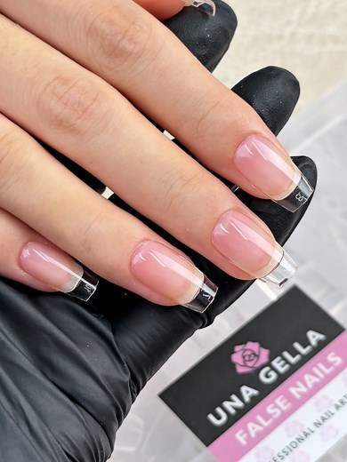 Perfect Nails Tutorial: Easy Acrylic Tips