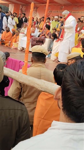 #श्रीबागेश्वरधाम का #दर्शन करें अपने //सपरिवार का जीवन सफल बनाएं धन्यवाद् जय श्री सीताराम 🚩🚩🙏