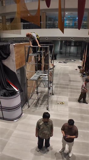 For Valentine’s, we turned the space in @oneayala_ into a full-on 80s Las Vegas dating scene, vintage movie house, love letters with old school stamping, roller blades, retro romance and all the kilig.💕🥰 Here’s the crazy part? Designed, fabricated, and fully executed in just 1 week from The Stacks set-up. 4 days fabrication to 3 nights on-ground setup to give you that one a kind Valentines experience! #SpaceyDesignManila #RetroLove #GoldStandardQuality #BuilderMode #OneWeekBuild | Spacey Desig