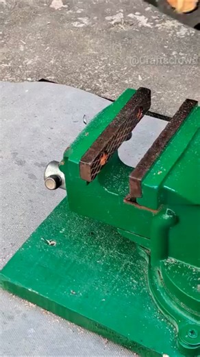 Strongest Hammer Handle Fix (Pro Method!)#Workshop #Craft #Shorts