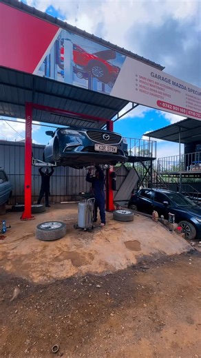 MAMA MORINI😁 on Instagram: "Its service time @goldenautomotivesolutions"
