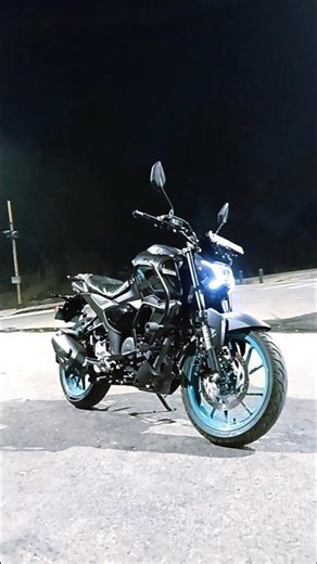 FZ-S HYBRID #YAMAHA #youtubeshorts #automobile #jharkhandbiker #monumahalicommunity #twowheels#rider