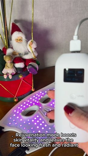 Tatia on Instagram: "I’m currently promoting a Wawyyalk facial device mask, and it has completely elevated my skincare routine. This innovative mask is flexible and comfortable, fitting perfectly on the face without feeling heavy or restrictive. What I love most is that it’s not disturbing at all — I can use it anytime, even while working or doing daily tasks. The mask offers multiple light therapy modes, each designed to target different skin concerns: ✨ Anti-fine line mode helps smooth the app