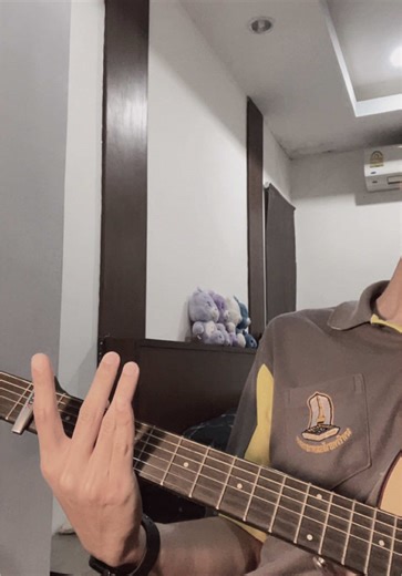 Exploring Hidden Cafes and Traffic Control in MMU